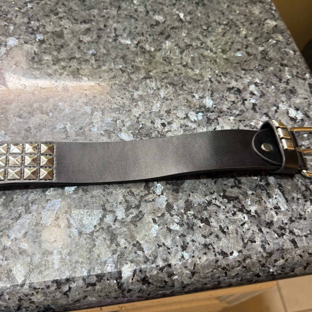 Y2K NWOT Studded Adjustable Black Belt With Silver Studs - Picture 8 of 8